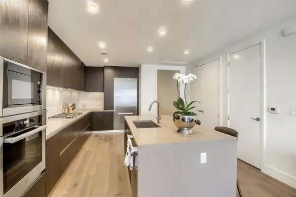 501 West Ave #1002, Austin, TX 78701