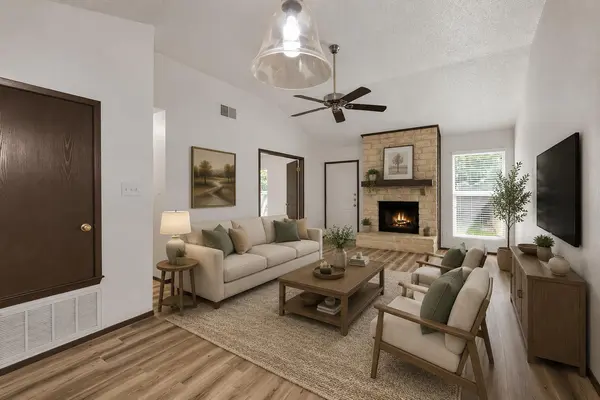 8713 Pineridge DR, Austin, TX 78729