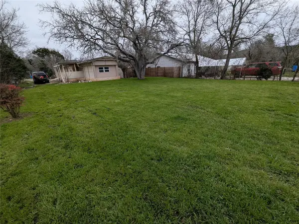 11608 Travis ST, Jonestown, TX 78645