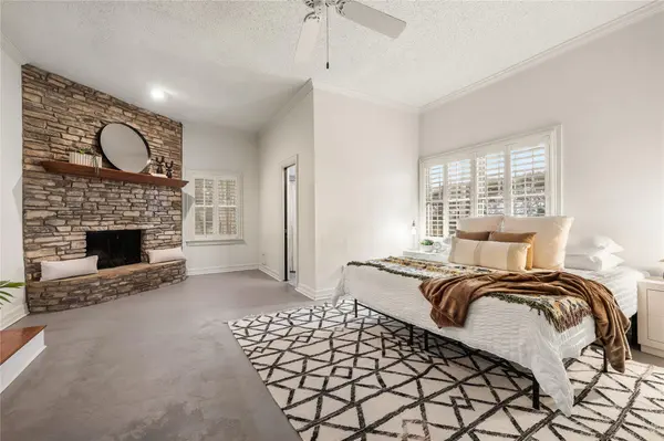 901 LAUDER DR, Spicewood, TX 78669