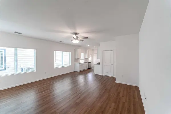 380 Kenai DR, Kyle, TX 78640