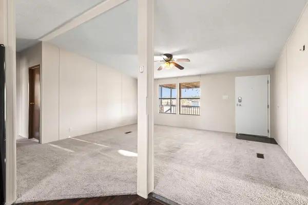 645 Old Luling RD, Lockhart, TX 78644