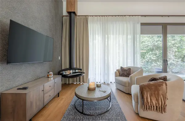 2308 Crazyhorse PASS, Austin, TX 78734