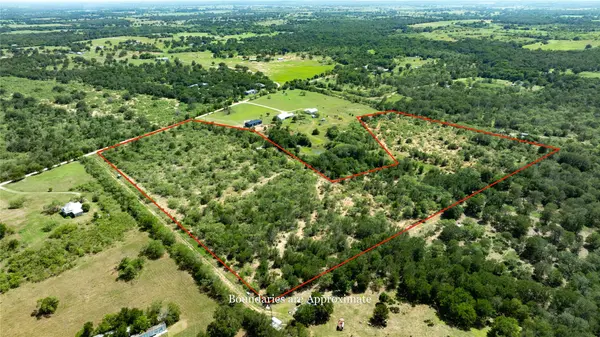 410 Green Acre DR, Dale, TX 78616