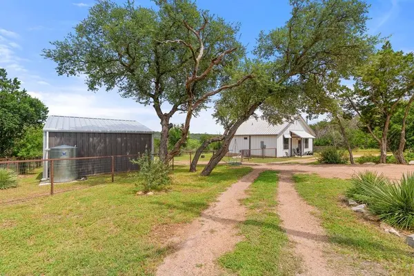 505 Broken Arrow DR, Spicewood, TX 78669