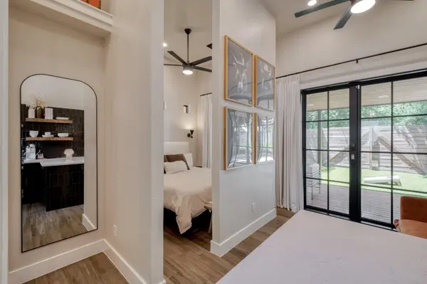 1904 E 16th ST #2, Austin, TX 78702