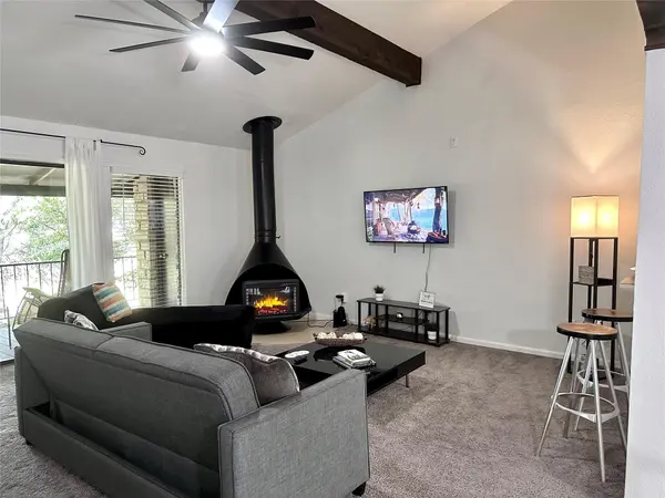 18801 Hogan CIR #3, Lago Vista, TX 78645