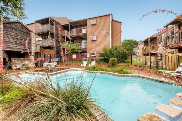 6903 Deatonhill DR #20, Austin, TX 78745