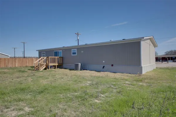 114 Las Estancias DR #A, Cedar Creek, TX 78612
