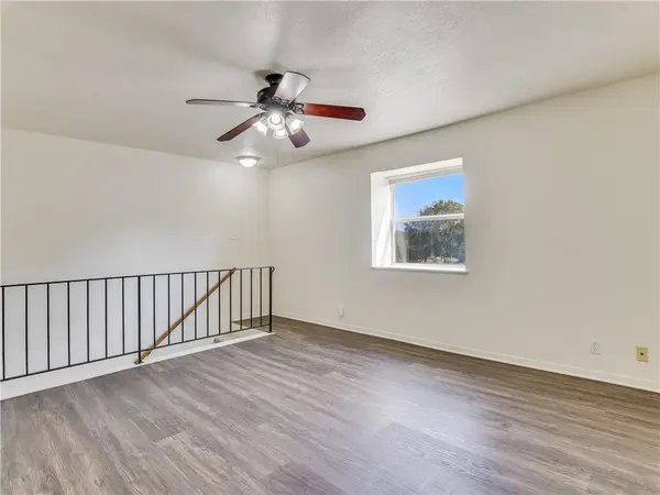 2804 Westhill DR #104, Austin, TX 78704
