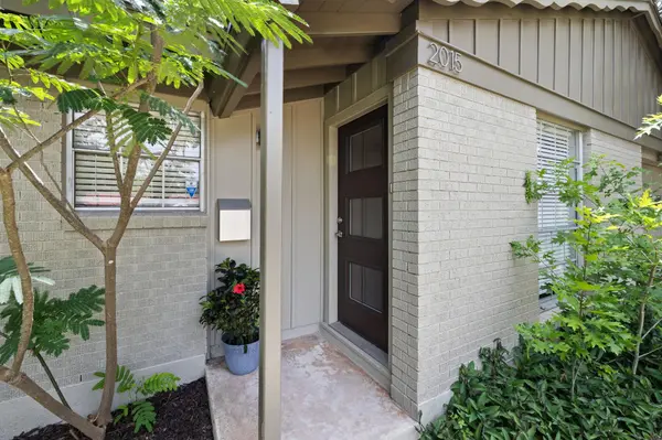2015 Fair Oaks DR, Austin, TX 78745