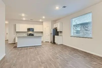 709 Iron Bridge RD, Georgetown, TX 78626