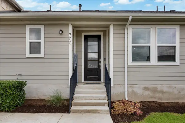 700 Affazia LN #C, Georgetown, TX 78628