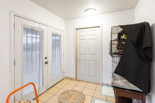 176 Old Lexington RD #C, Elgin, TX 78621