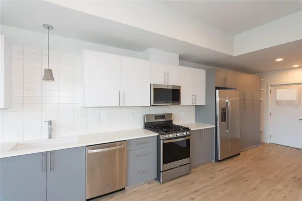 4004 Banister LN #208, Austin, TX 78704