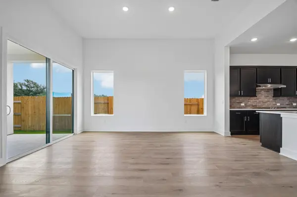 154 Christian Springs DR, Kyle, TX 78640