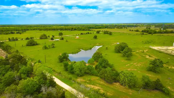 8770 Lee LN, North Zulch, TX 77872