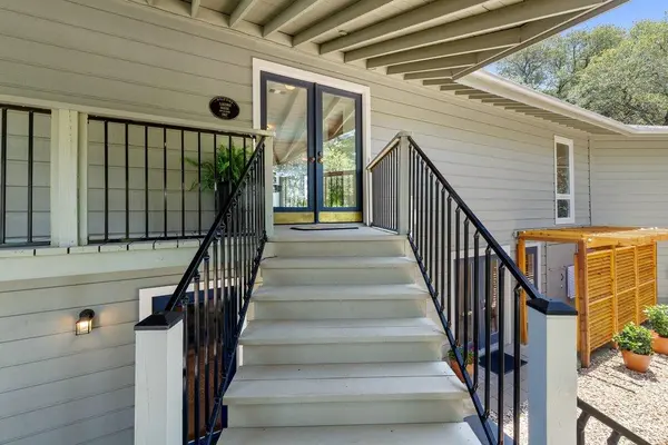 623 Sunfish ST, Lakeway, TX 78734