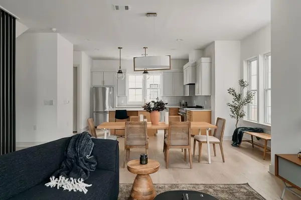 2209 Woodland Ave #601, Austin, TX 78741