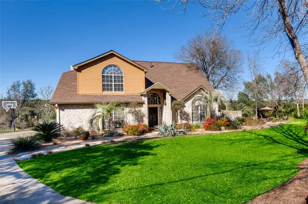 2614 Pace Bend RD S, Spicewood, TX 78669
