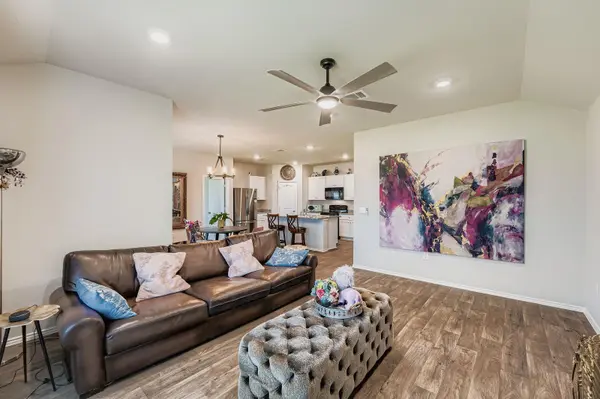 6008 Shanjia DR, Austin, TX 78724