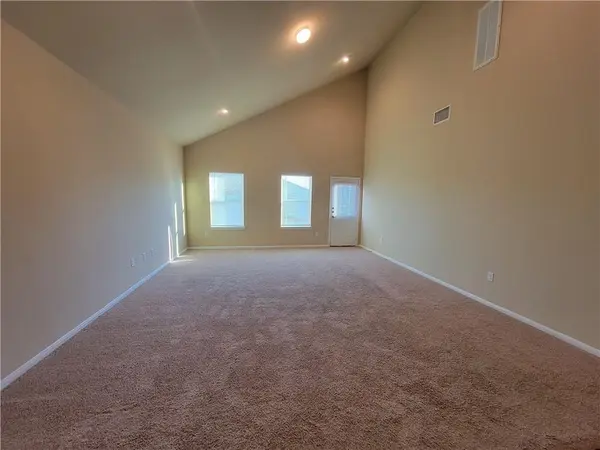 408 Luna Vista DR, Hutto, TX 78634