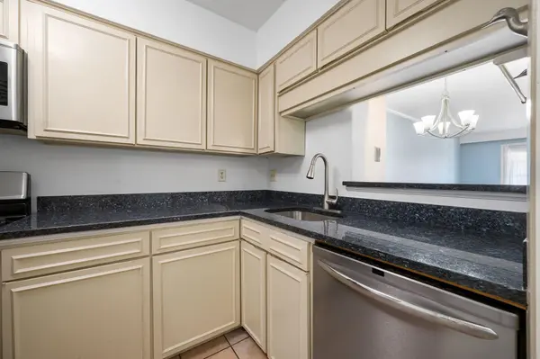 7920 Rockwood LN #209, Austin, TX 78757