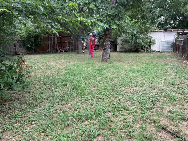 1400 Vargas RD, Austin, TX 78741