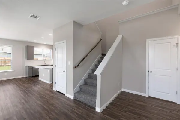 1111 Aspen Grove DR, Pflugerville, TX 78660