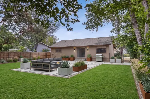 2404 Aldford DR, Austin, TX 78745