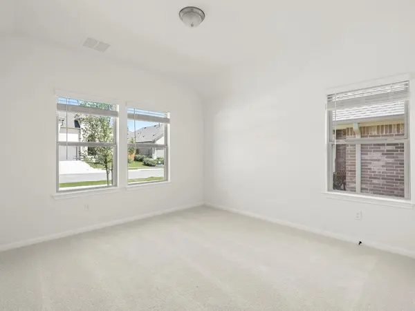581 Biscayne Bay BND, Kyle, TX 78640