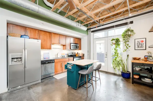 1305 E 6 th ST #4, Austin, TX 78702