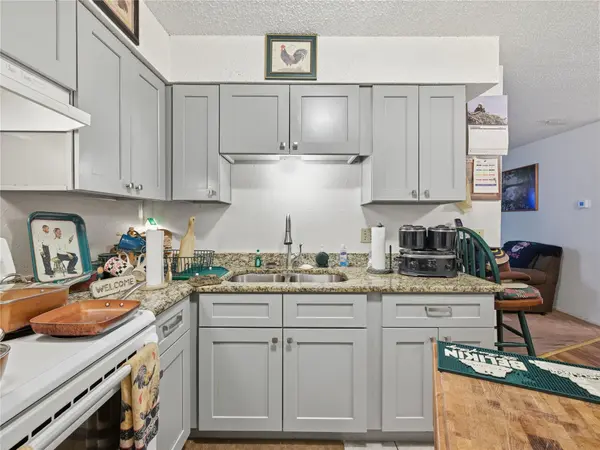 1301 McKie CV, Austin, TX 78752