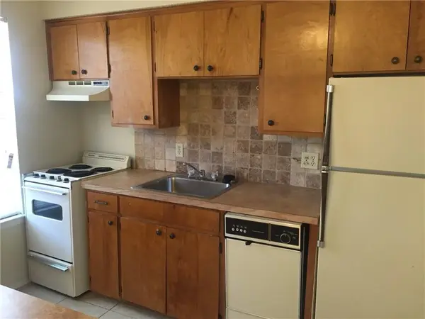 619 W 37th ST #204, Austin, TX 78705
