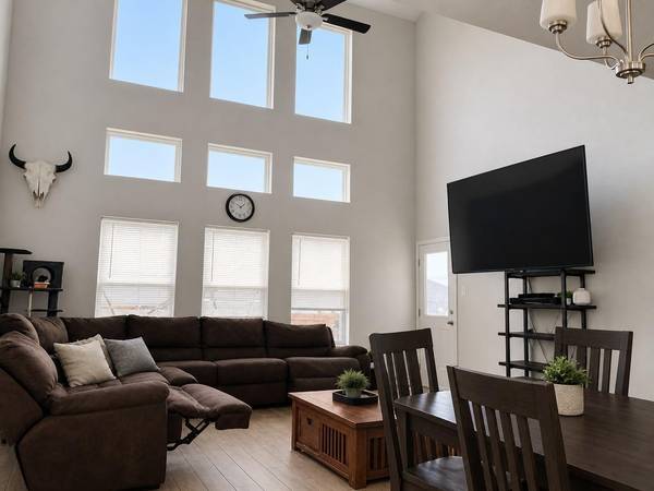 324 Windstar RD, Liberty Hill, TX 78642