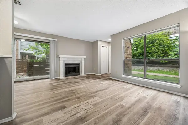 2018 W Rundberg Ln LN #13A, Austin, TX 78758