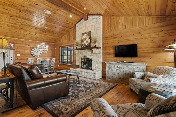 394 Ranch Rd 1376 RD, Fredericksburg, TX 78624