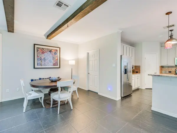 539 Colovista PKWY #B101, Bastrop, TX 78602