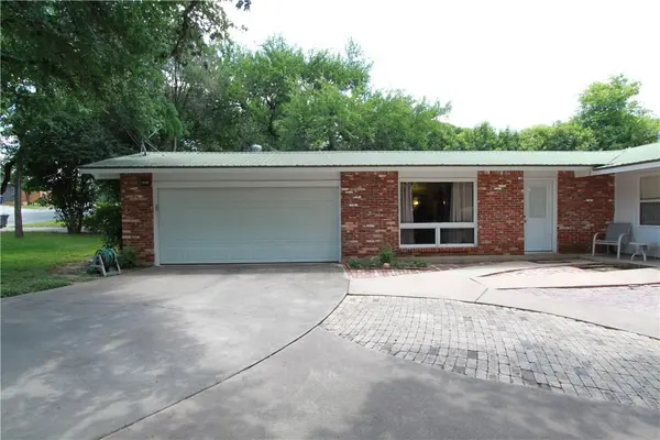 2305 Wilke DR #B, Austin, TX 78704
