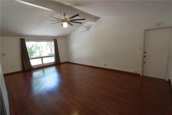 2305 Wilke DR #B, Austin, TX 78704