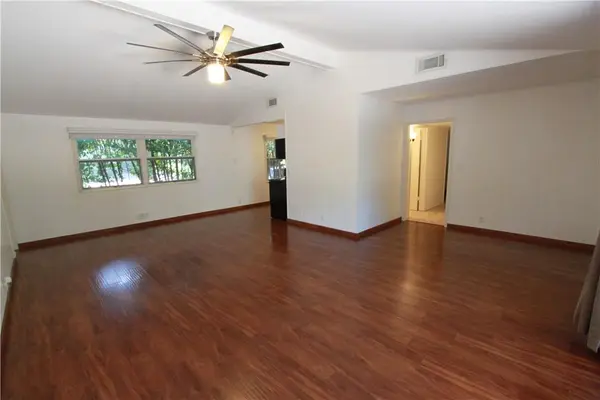 2305 Wilke DR #B, Austin, TX 78704