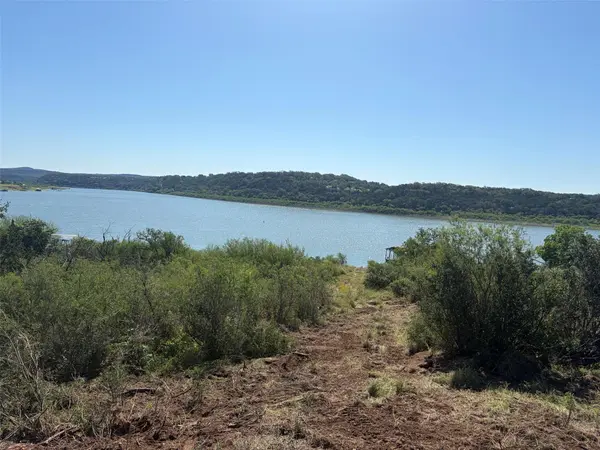 127 Lake View DR, Spicewood, TX 78669