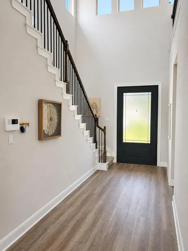19513 Diversion CIR, Jonestown, TX 78645
