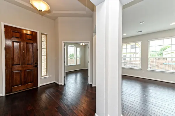 105 Summer Park BND, Cedar Park, TX 78613