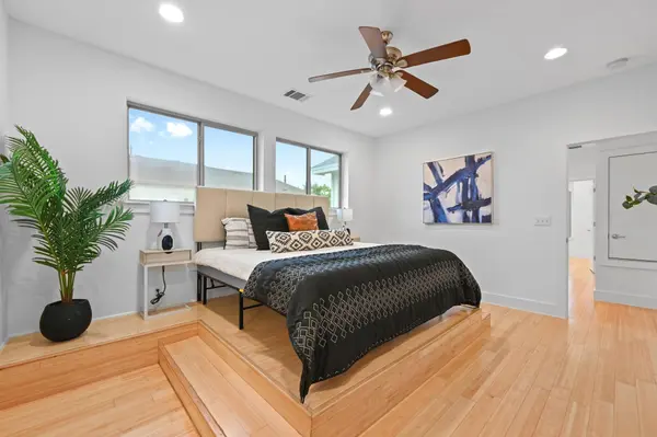 3306 Thomas Kincheon ST, Austin, TX 78745