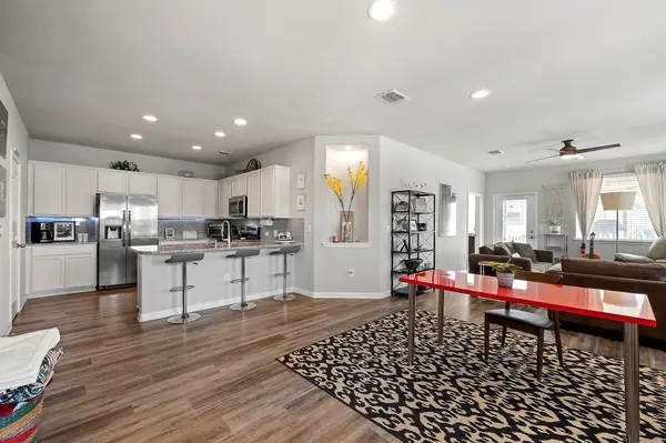 1701 Logan DR #53, Round Rock, TX 78664