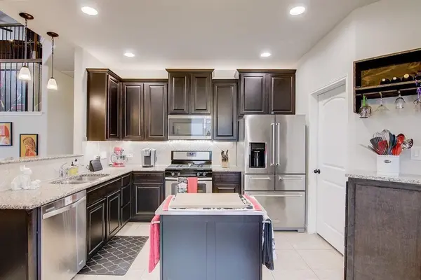 13409 Larrys LN, Manchaca, TX 78652