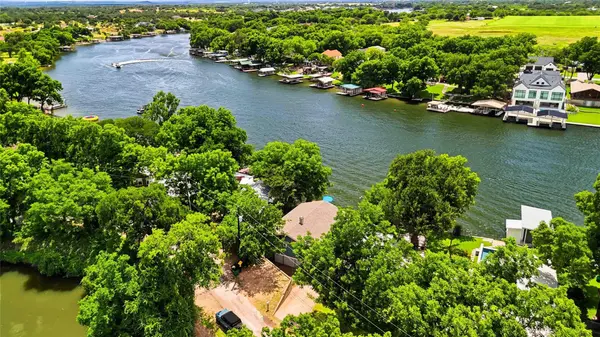 1308 Lakeside DR, Burnet, TX 78611