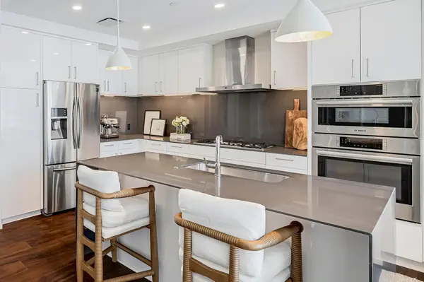 301 West Ave #2105, Austin, TX 78701