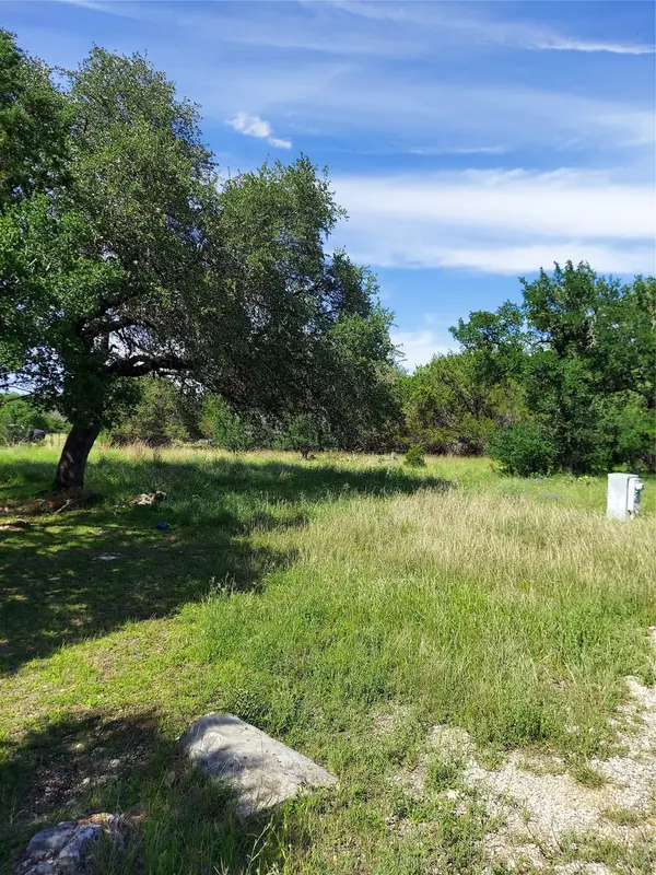 202 18th ST, Horseshoe Bay, TX 78657
